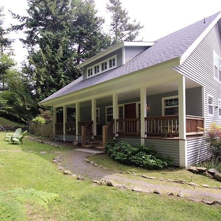 Shore Thing Retreat Eastsound Exterior photo